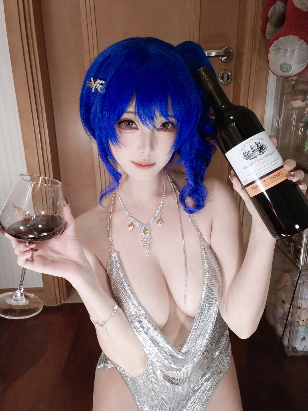 蜜汁猫裘_碧蓝航线·圣路易斯_礼服自拍_16P,1V_1_23GB